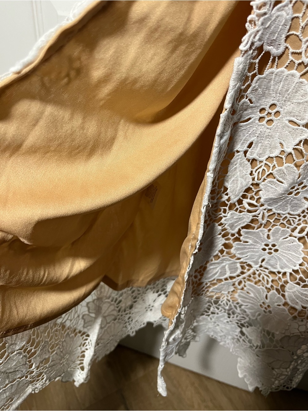 NWT Lace Maxi Dress with Intricate Detailing - Picture 11 of 12